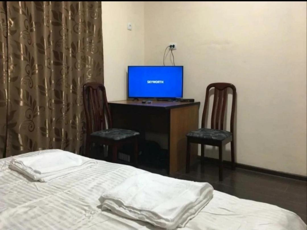 Adi Hotel Biškek Exteriér fotografie