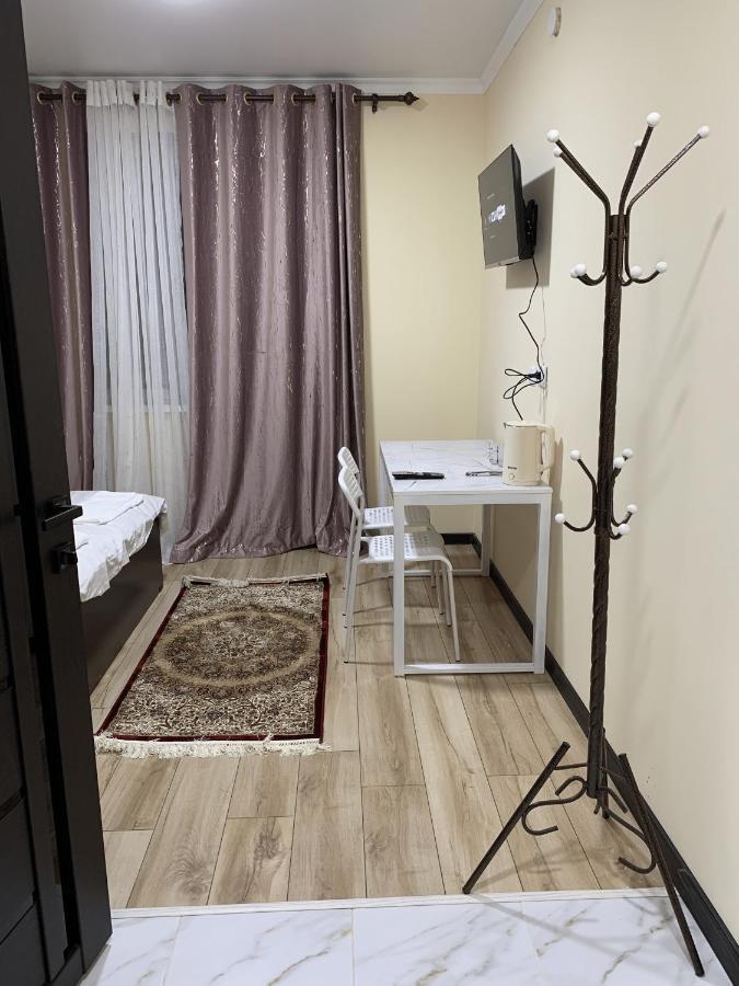 Adi Hotel Biškek Exteriér fotografie
